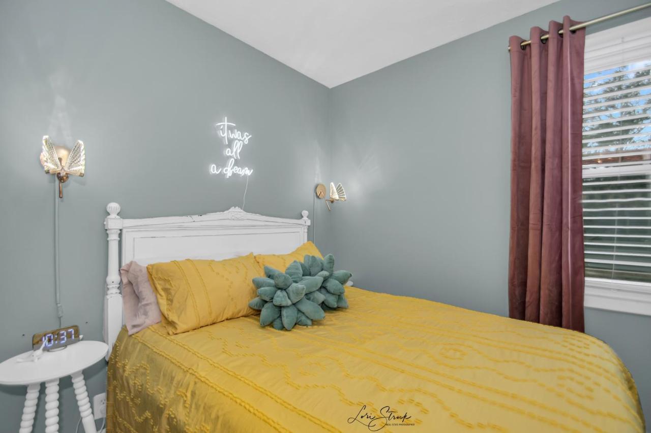 Beachglass Cottage - Family Friendly Kids And Pets Grand Beach Экстерьер фото