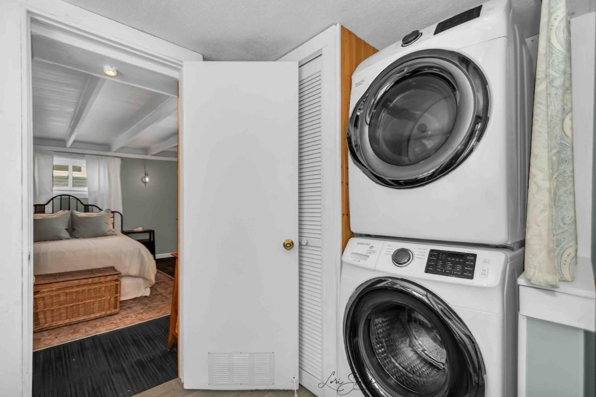Beachglass Cottage - Family Friendly Kids And Pets Grand Beach Экстерьер фото