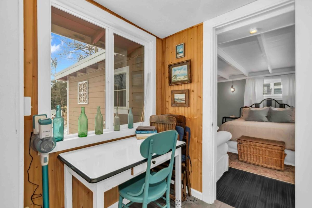 Beachglass Cottage - Family Friendly Kids And Pets Grand Beach Экстерьер фото